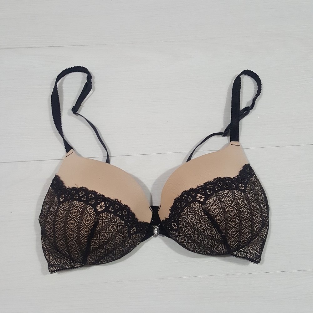 Lily of France Black and Tan Pushup Bra